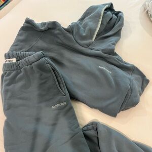 Madhappy sweatsuit set, size large.